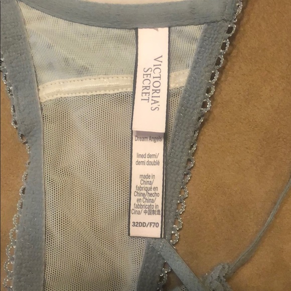 32 DD Front-Close Demi Bra - Picture 3 of 3